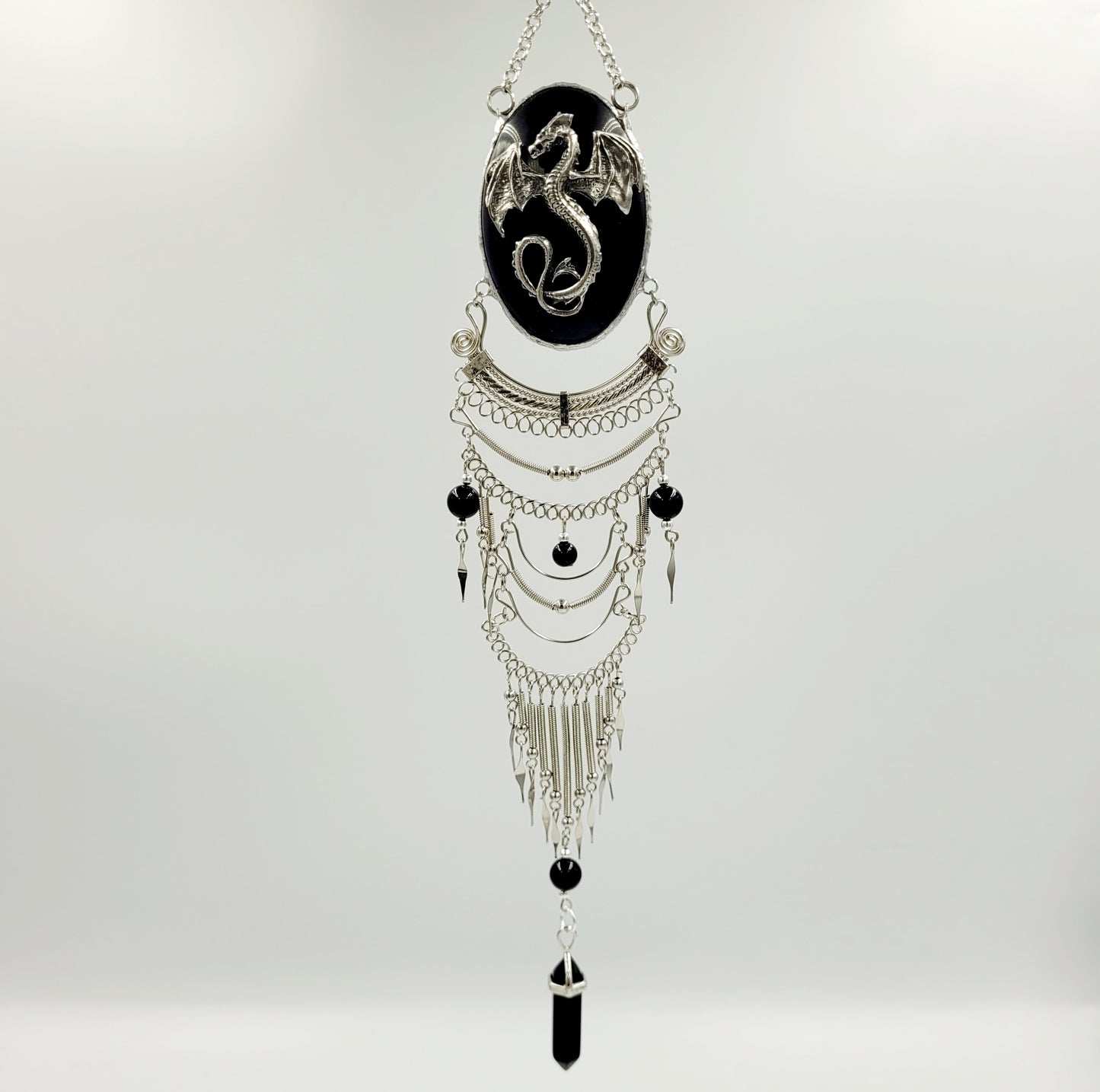 Obsidian Hanging Oval / Dragon