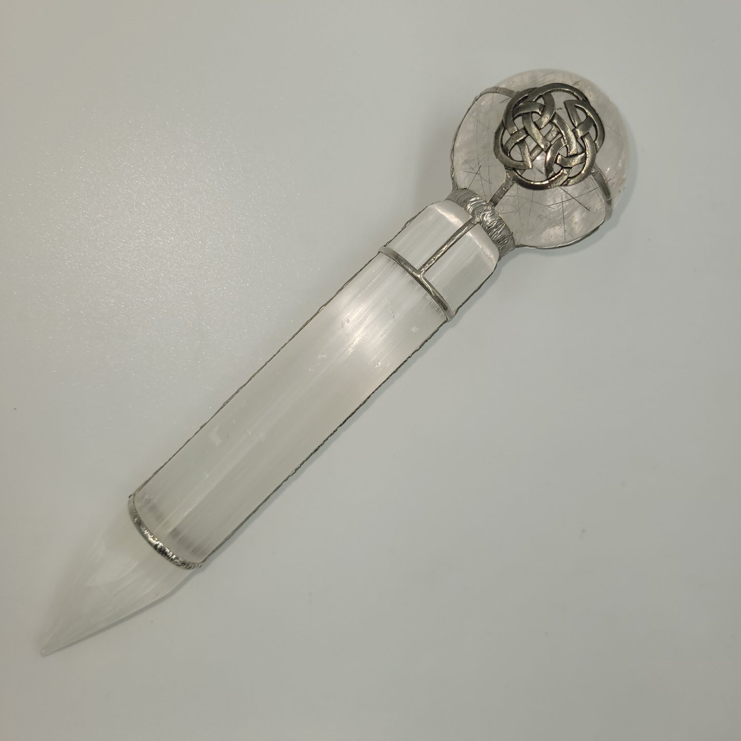 Exclusive Wand - Infinity ( Cl. Quartz with black rutilated / Selenite)