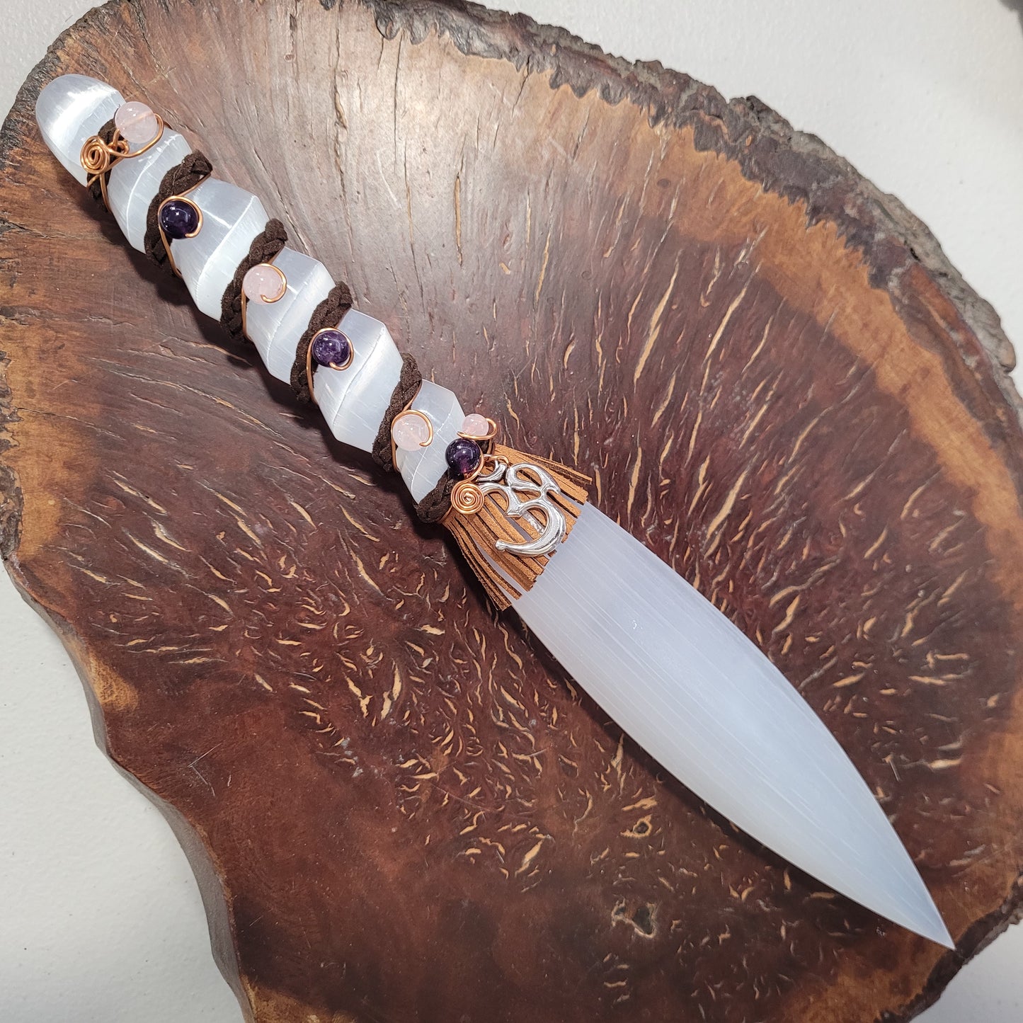 Selenite Sword Large/ Om