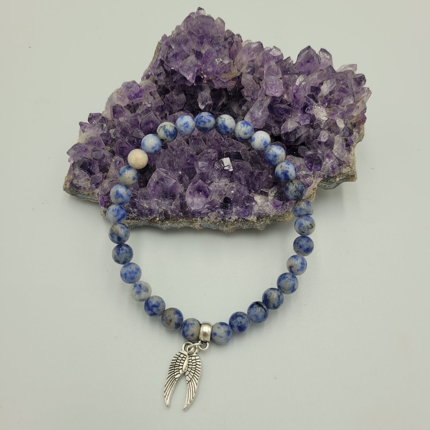 Bracelet Sodalite 6mm Wings