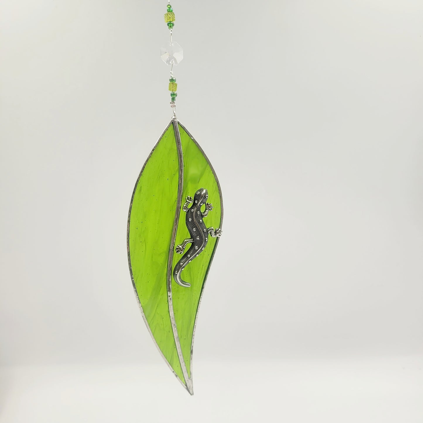 Hanging Stained Glass Large Leaf Dark Green / Lizard