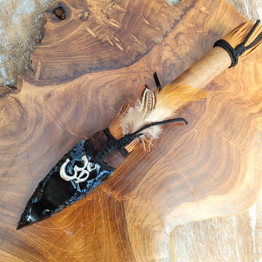 Indian Dagger Om -Obsidian