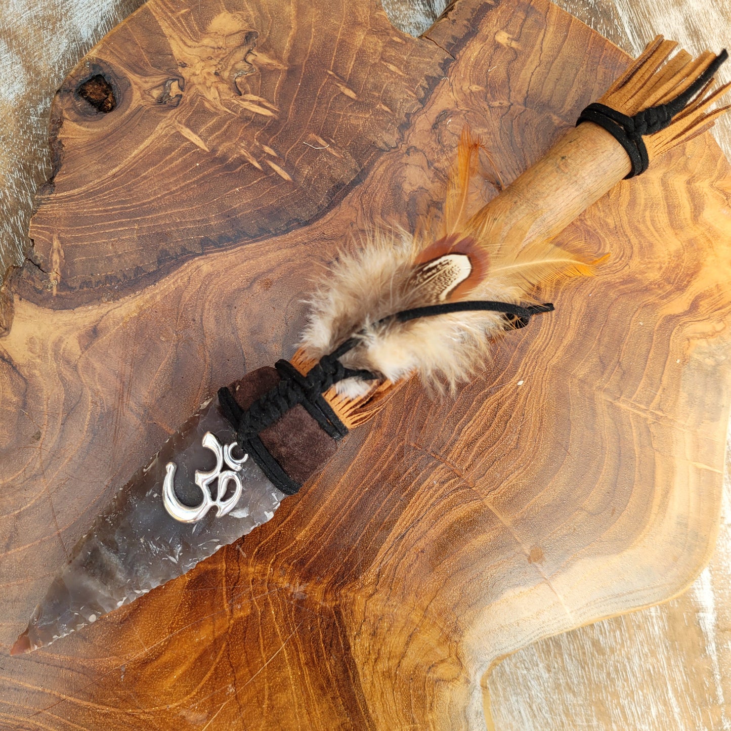 Indian Dagger Om -Obsidian